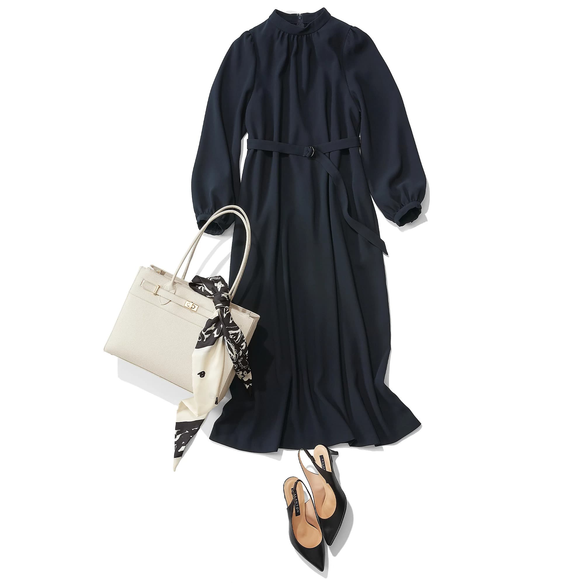 12closet
【12classe】【洗える】ベルト付きスタンドギャザーワンピース
￥19,800 