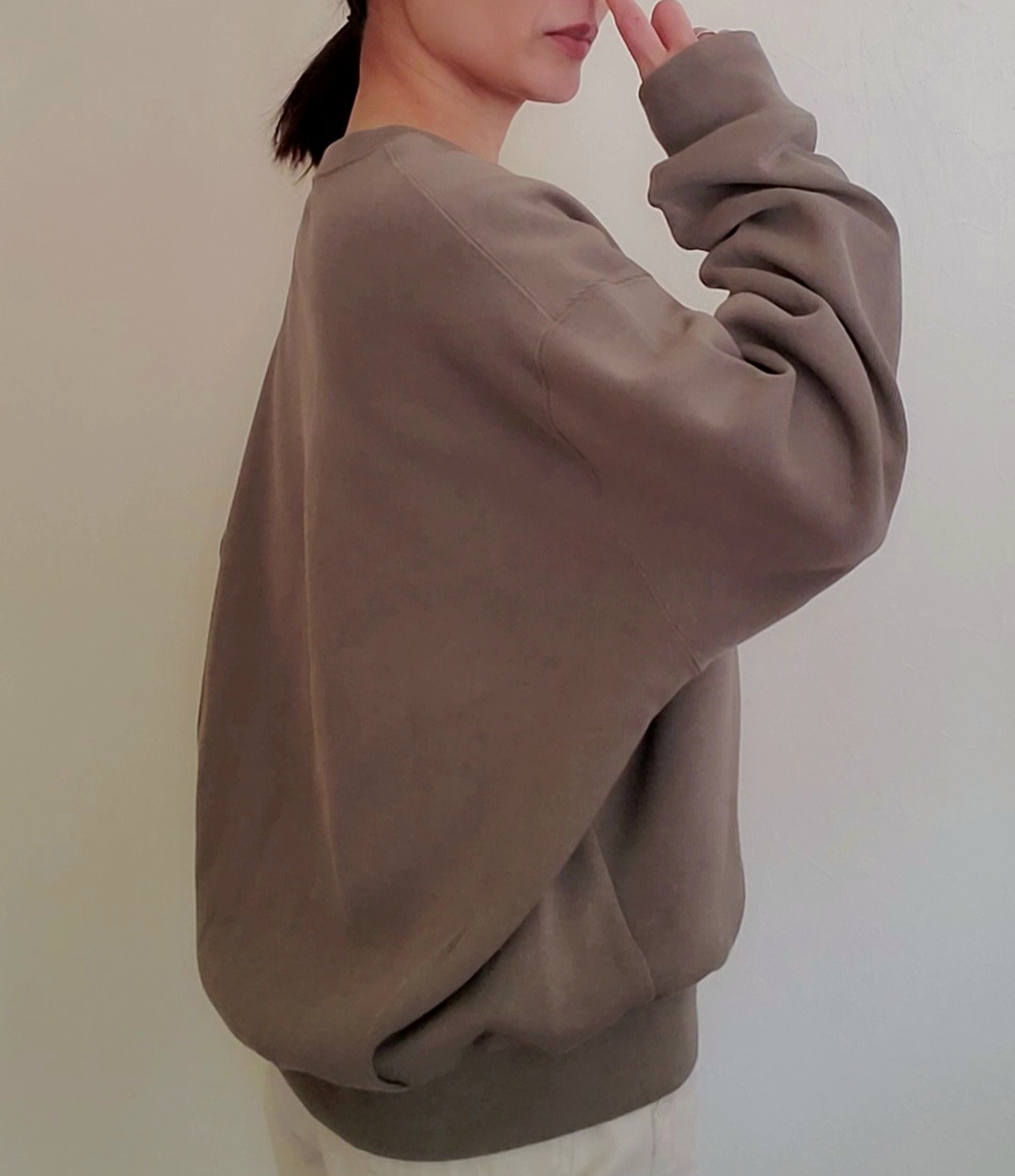 【後ろ姿】SLOBE IENA ダブルフェイスジャージースナップカーディガン