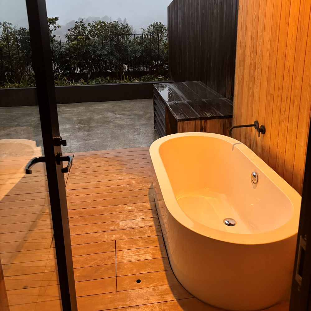 ホテル ヴィソン