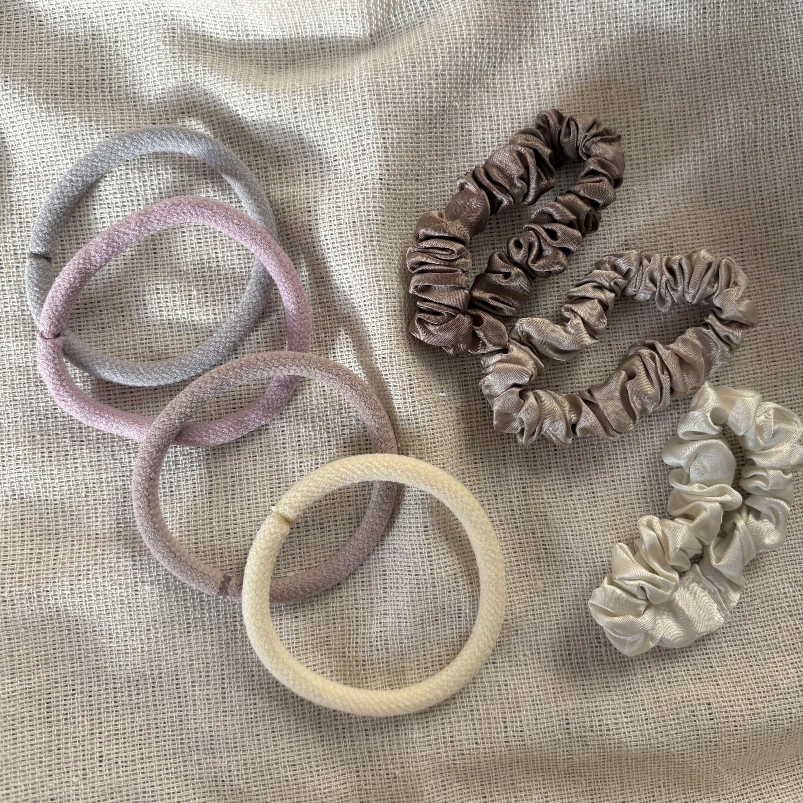 ヘアアレンジ　ルーズヘア　3coins プチプラ