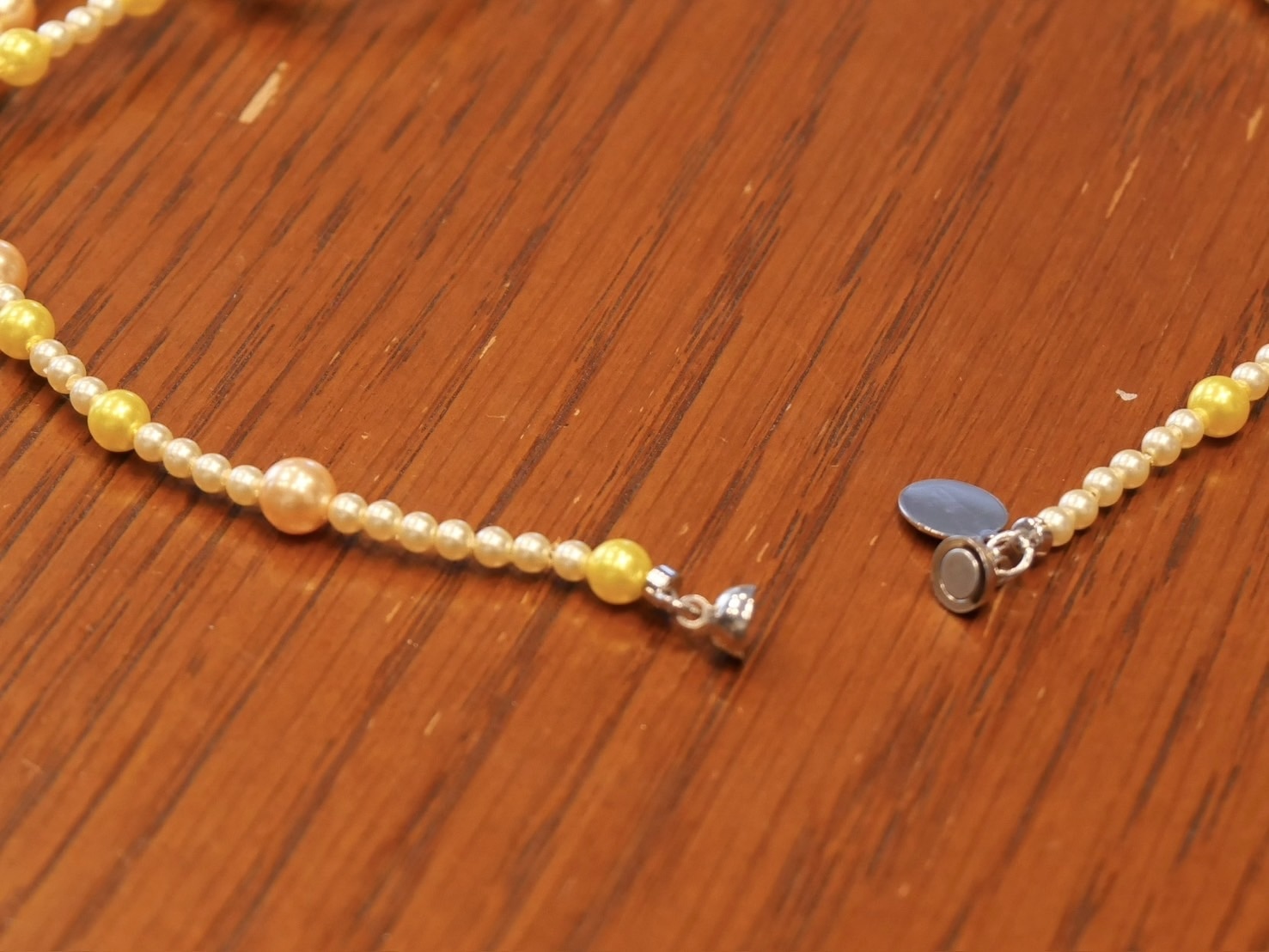 POP ADER.bijoux(ポップ アデルビジュー)《Juliette》pearl ribbon necklace/ネックレス 留め具は子どもが安全に着用できるマグネットクラスプ仕様