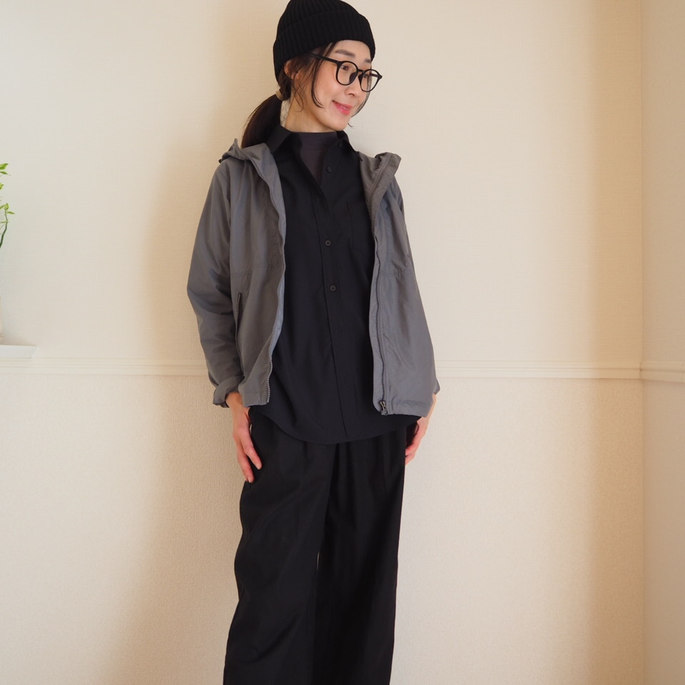 NORTHFACE 黒シャツ