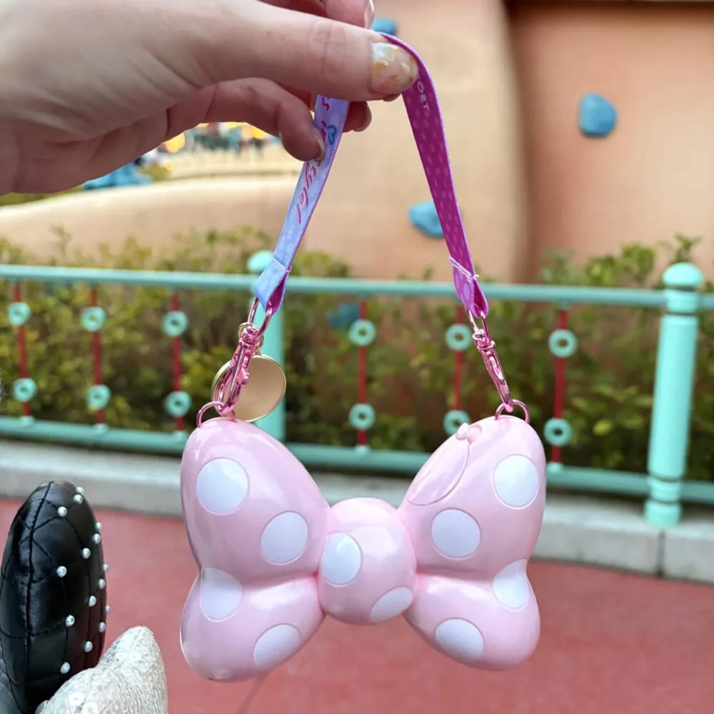 グッズ「グミキャンディー、ミニスナックケース付き」1400円