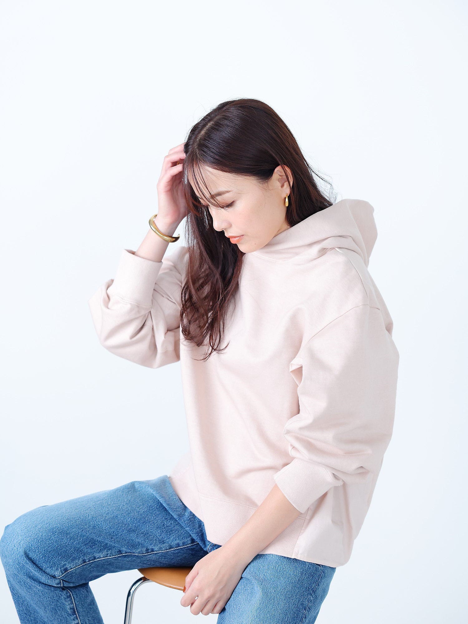 MY WEAKNESS
【ともさかりえさん着用】【洗える】Alex Hoodie (フーディプルオーバー)
¥29,700