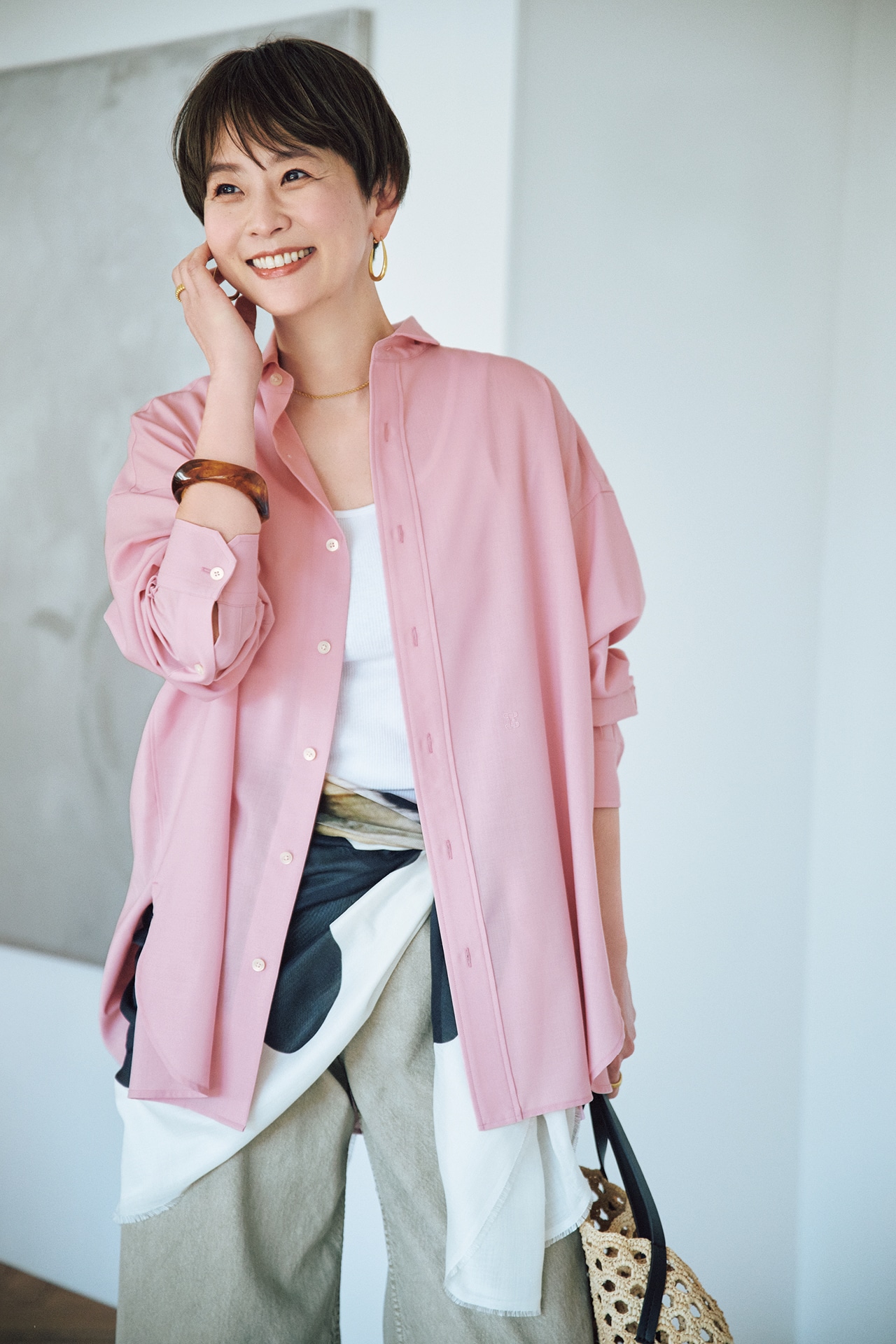 五明祐子さんの20th Anniv. LEE DAYS限定 TICCA（ティッカ）【洗える】【五明祐子さんコラボ】TWスクエアビッグシャツUNIのコーデ