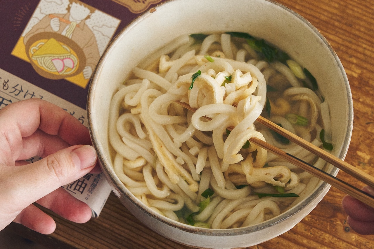 今井真実さん ヒガシマルうどんスープのきざみうどん 『東西の味』