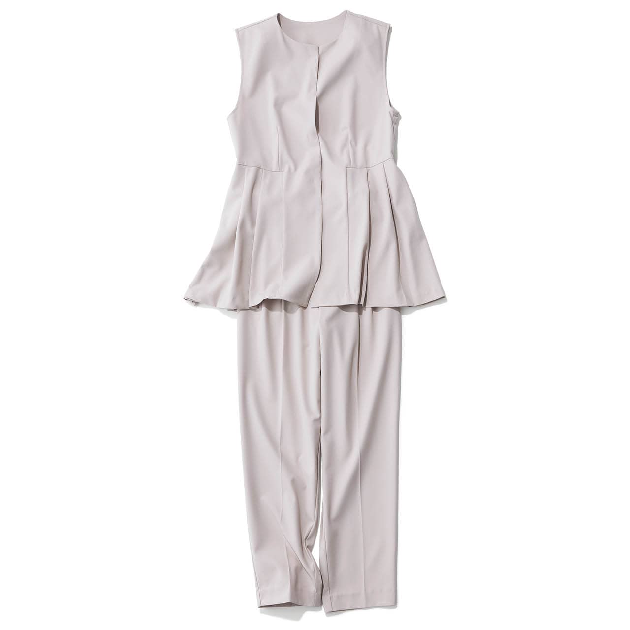 INCEDEのジレパンコーデ