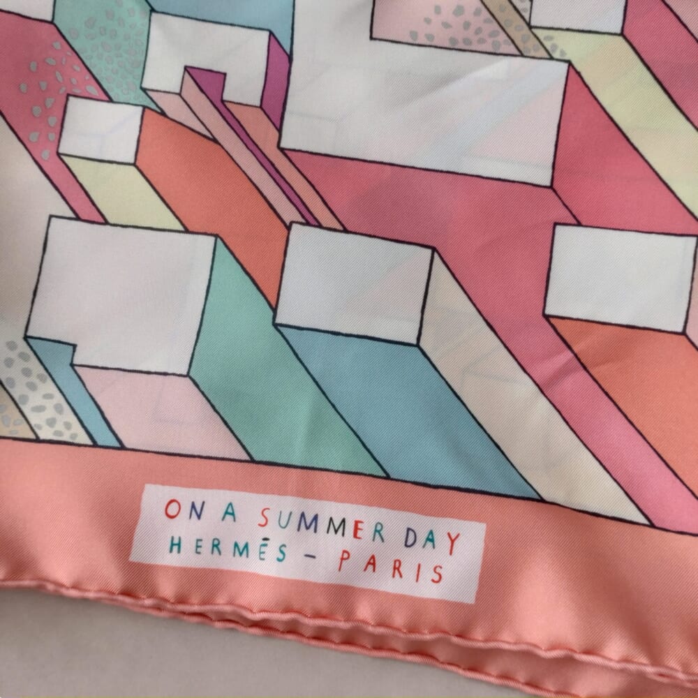 エルメス
スカーフ
大判スカーフ
