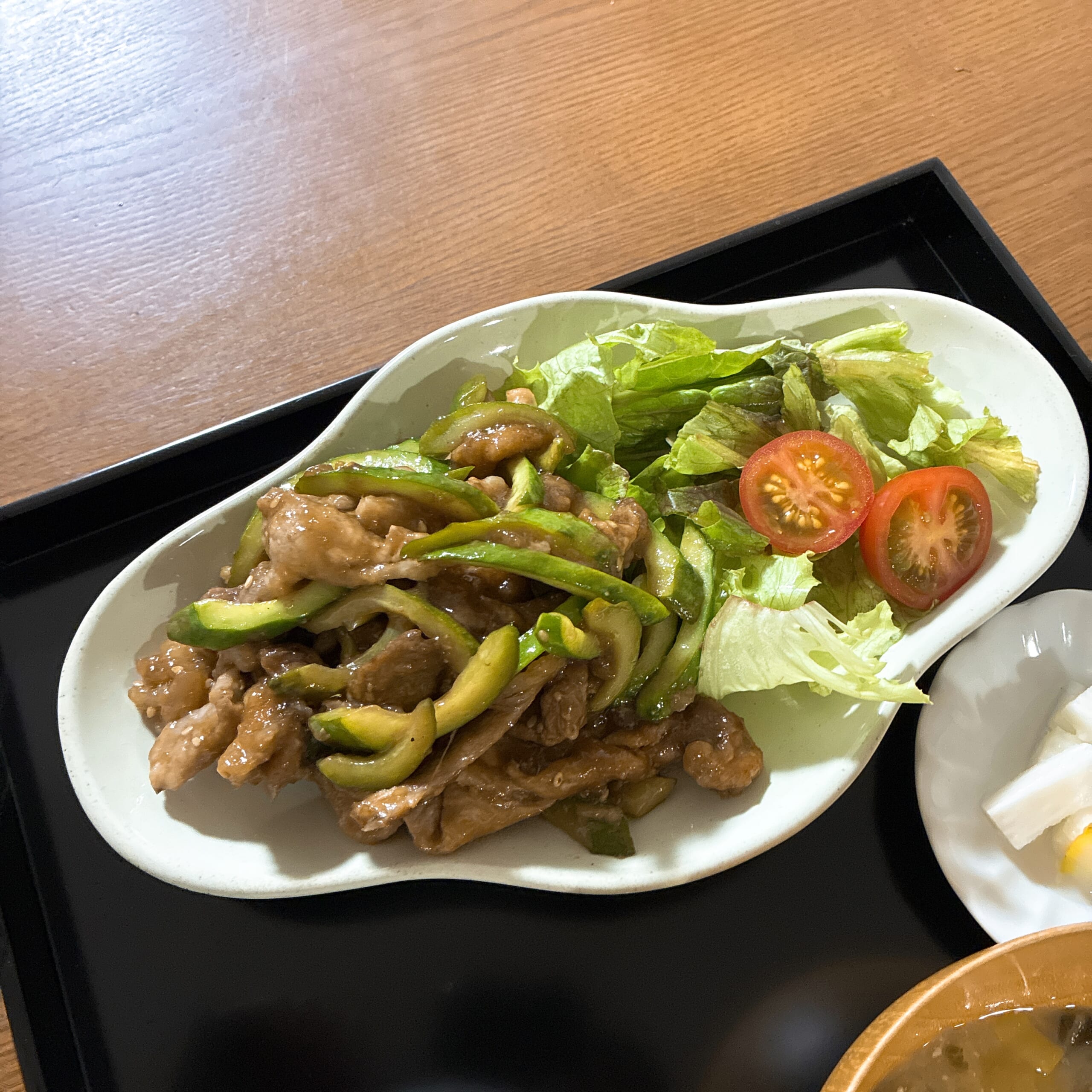 五十嵐可菜　中華可菜飯店　餃子皿　zento アイボリー