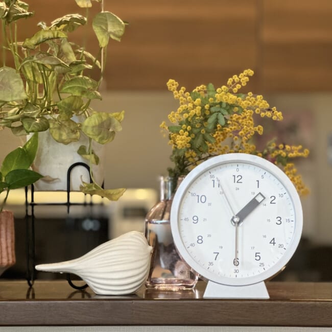 3COINS（スリーコインズ・スリコ）の知育時計