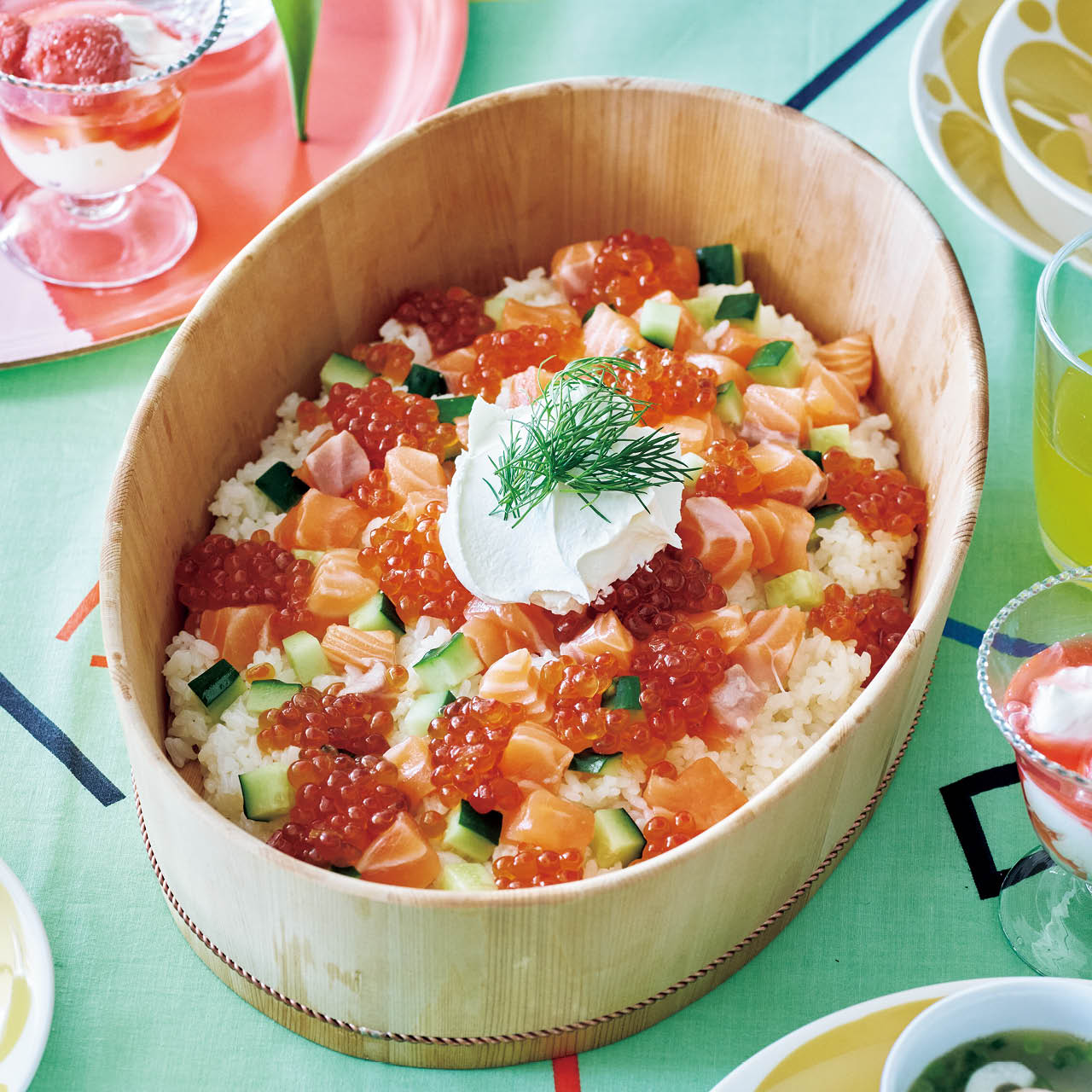 イクラとサーモンのちらし寿司