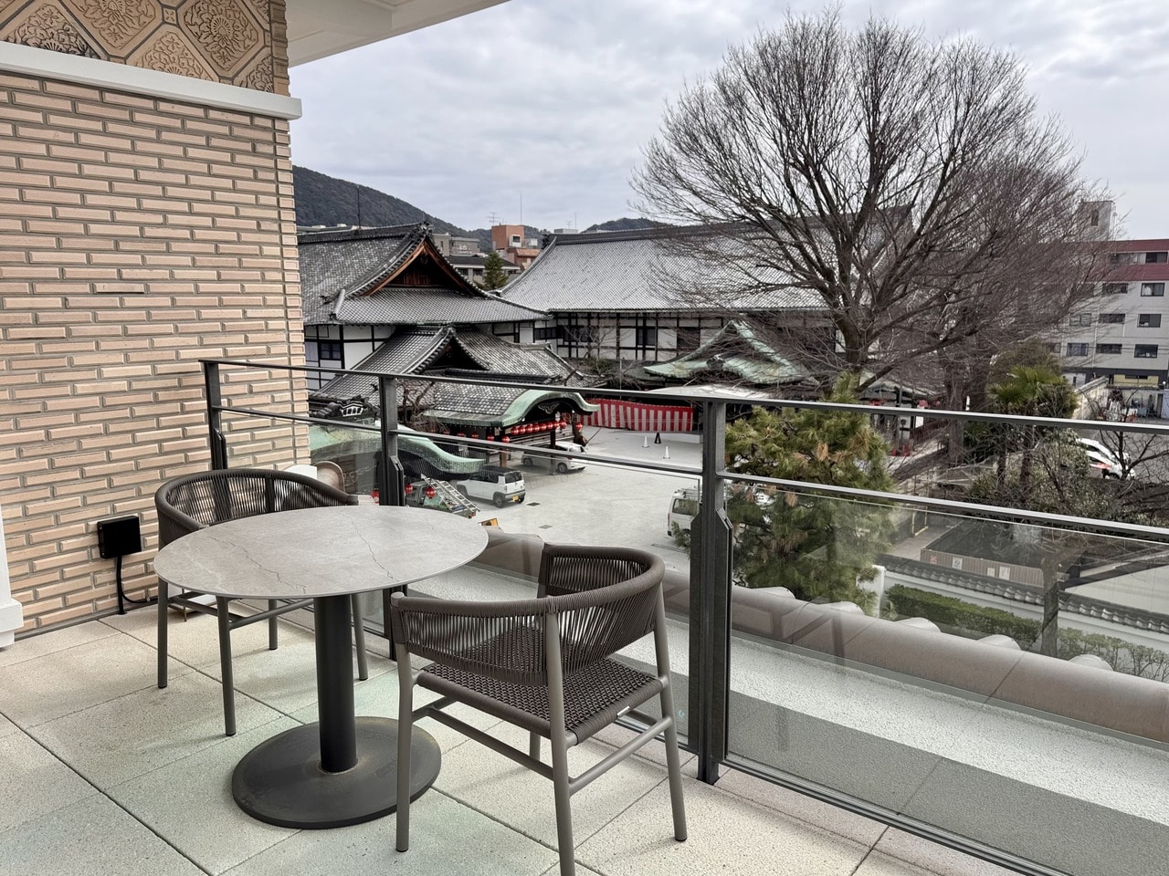 「帝国ホテル京都」本棟保存客室「弥栄スイート」バルコニー