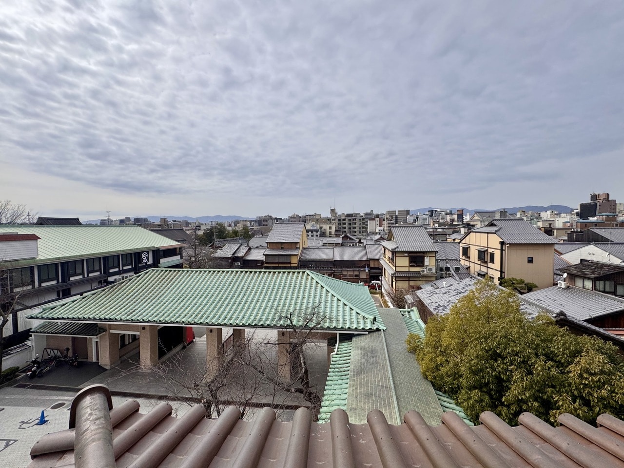 「帝国ホテル京都」本棟保存客室「弥栄スイート」バルコニーからの眺め