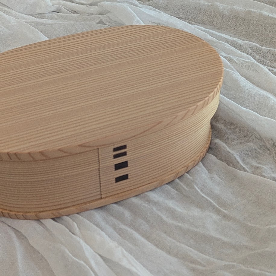 大館工芸社 曲げわっぱ
小判弁当中