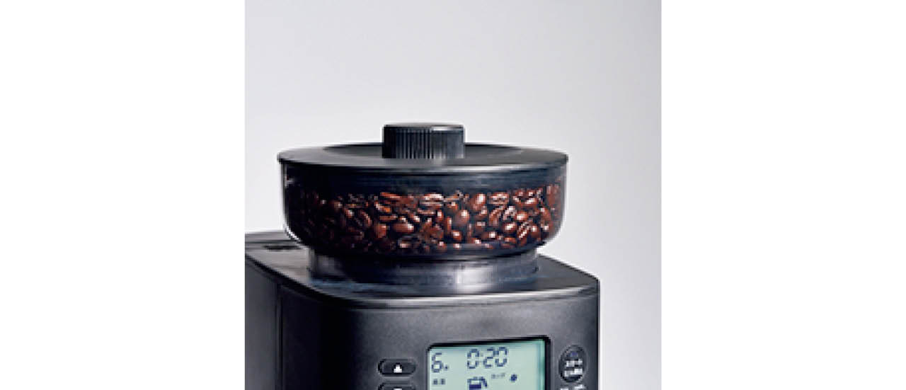 最大200gのコーヒー豆を保存可能。密閉性が高く香りも逃しません