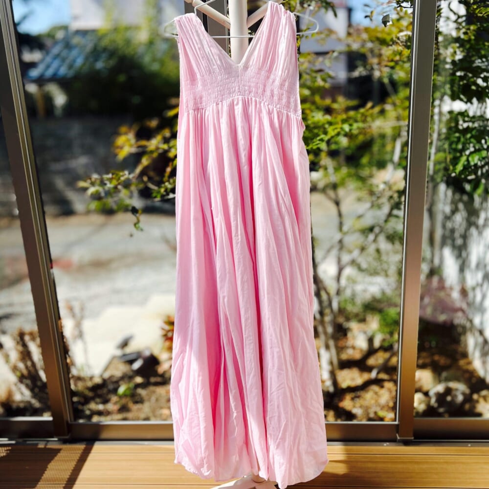 ETRE TOKYO　シャーリングボリュームワンピース