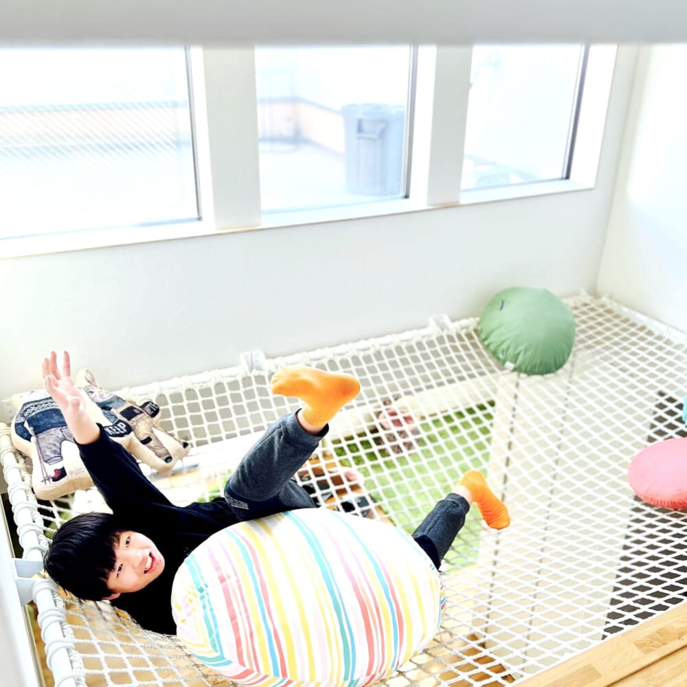 ヌック　おうちハンモック　吹き抜け