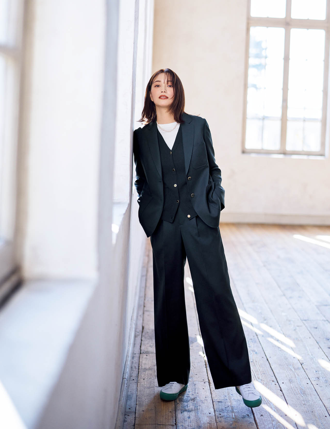 蛯原友里さんのマッキントッシュ フィロソフィー “TROTTER” UPTON JACKET（トロッター アップトンジャケット）のコーデ