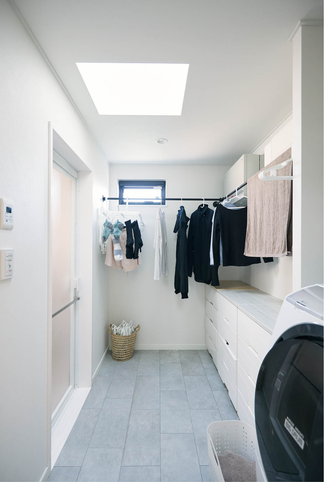 外干しをやめて、洗濯室内で洗う→干すまでを完結！