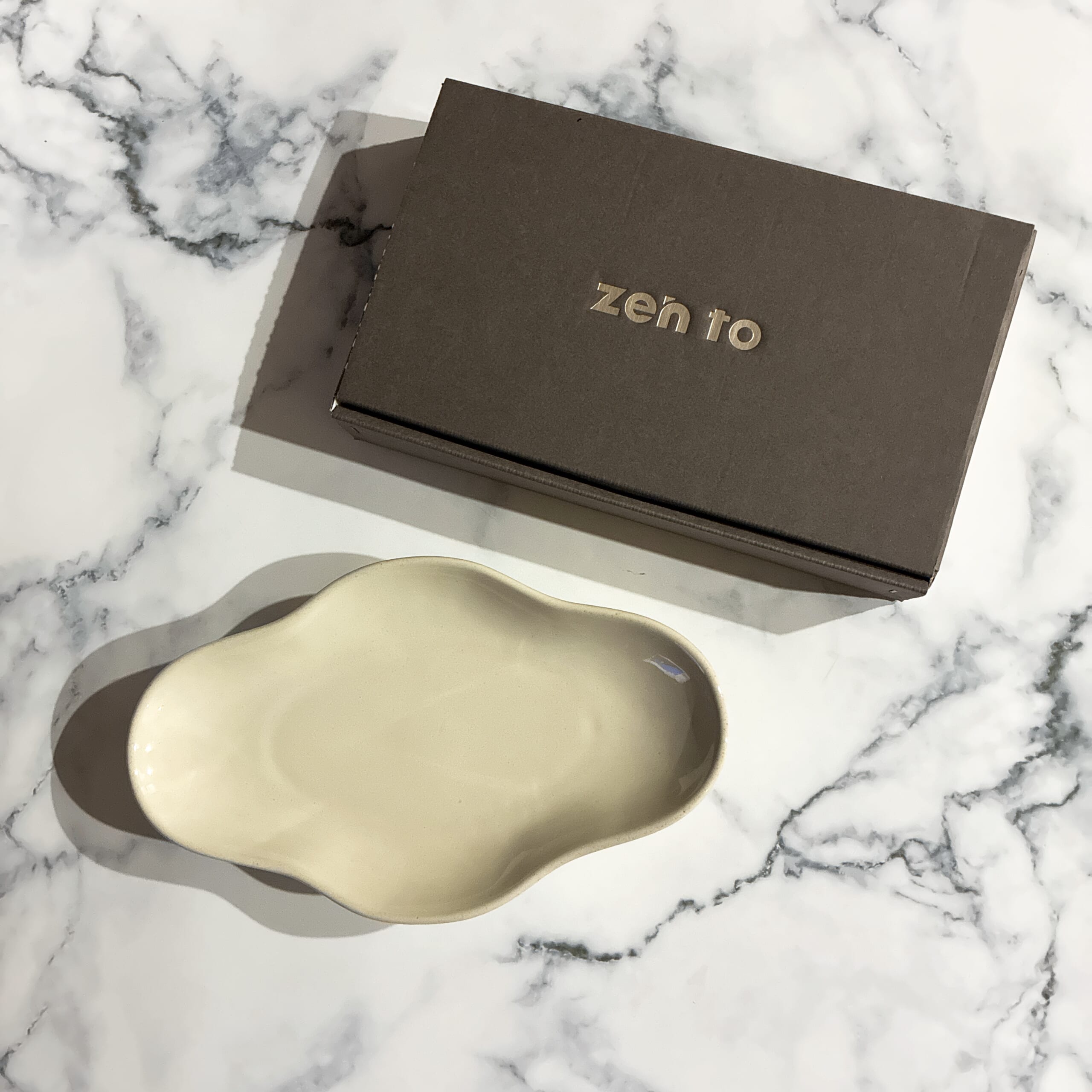 五十嵐可菜　中華可菜飯店　餃子皿　zento アイボリー