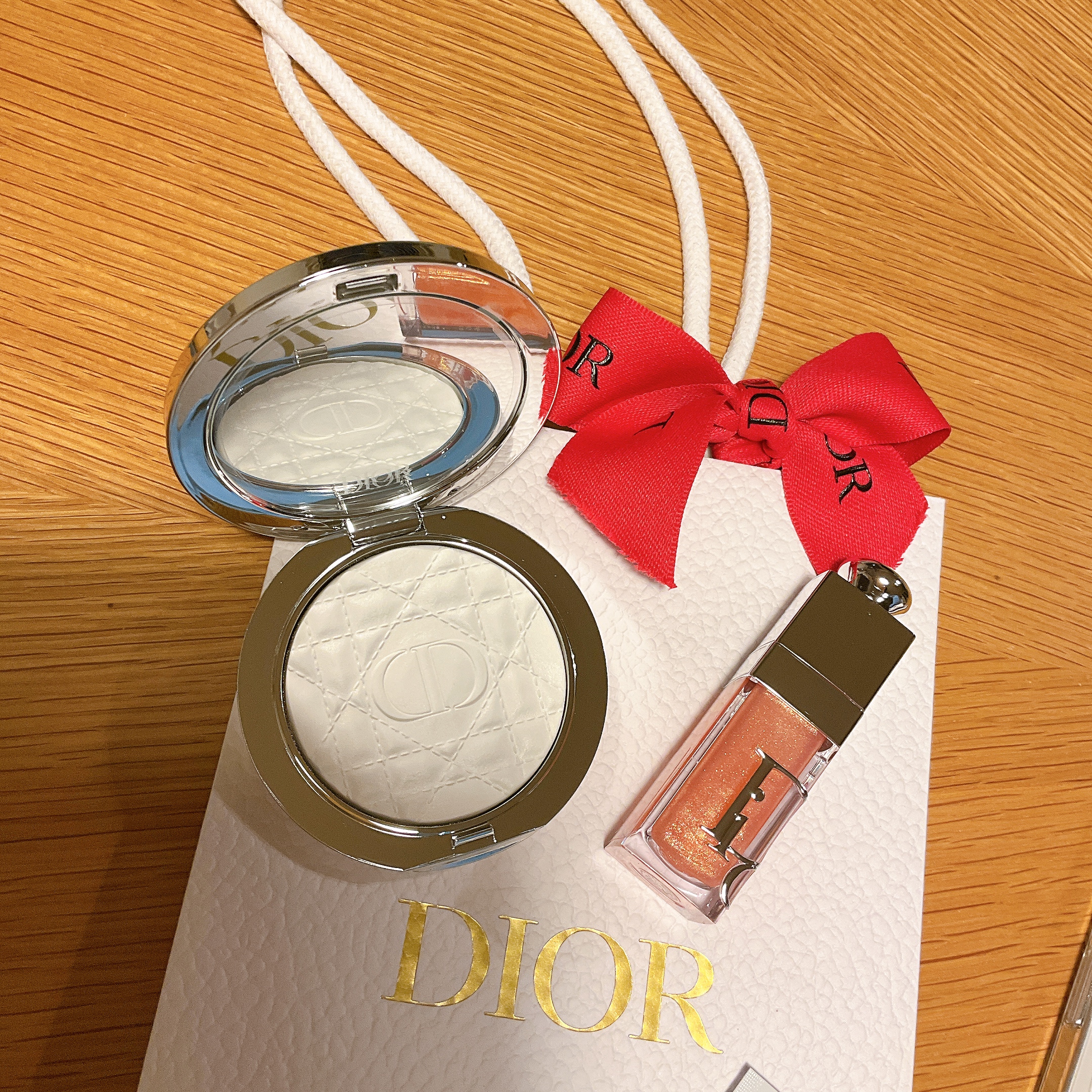 スキン フォーエヴァー ヌード ラディアント フィルタ