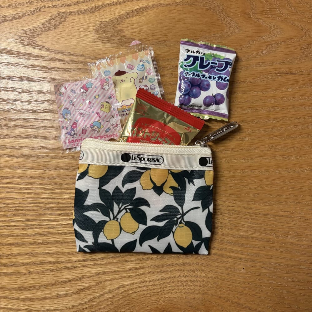 LEE最新号 LEE4月号付録 レスポートサック×LEE 幸せを呼ぶレモン柄ポーチセット