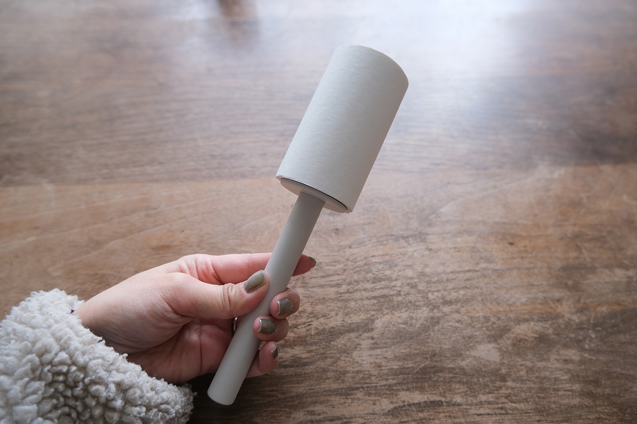 衣類クリーナー使用シーン
