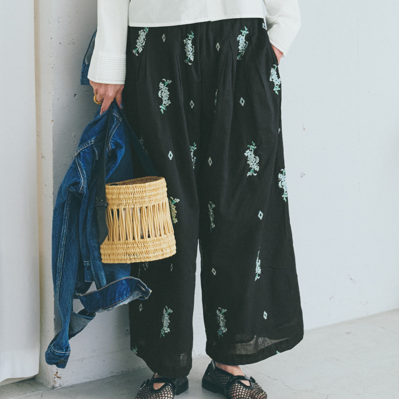 ne Quittez pas（ヌキテパ）【洗える】Cotton Voile Jasmine Embroidery Gather Pants