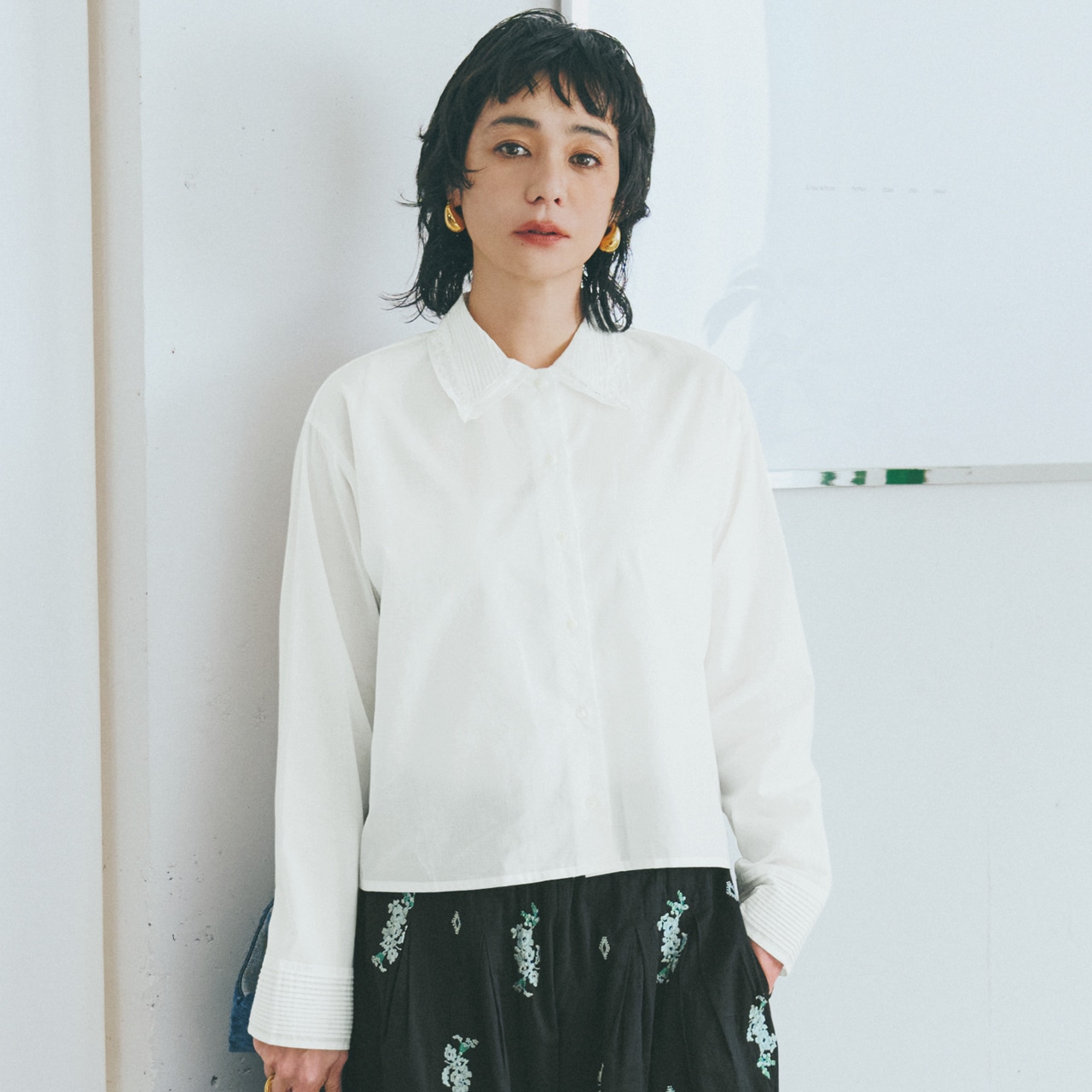 mizuiro ind（ミズイロインド）【洗える】pin tuck collar shirt