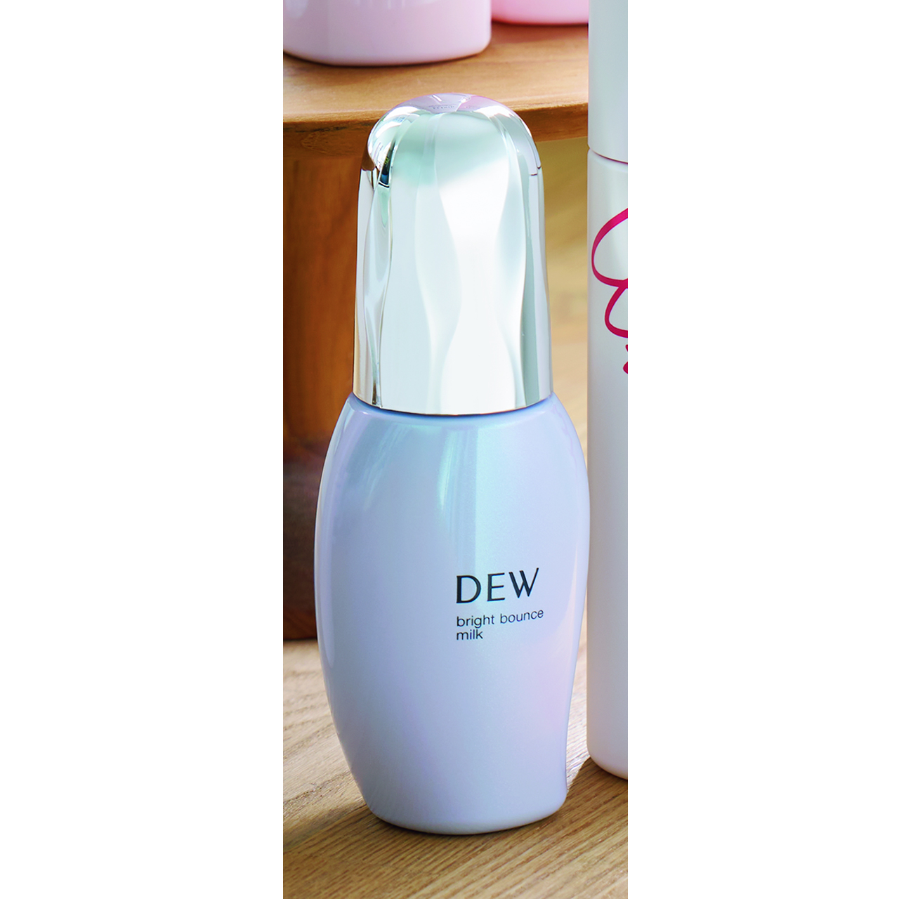 DEW
ブライトバウンスミルク（医薬部外品） 80㎖￥5280（編集部調べ）