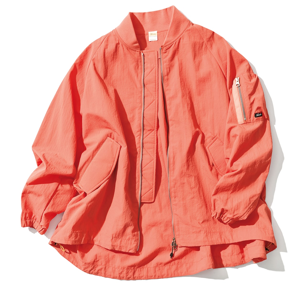 【NANGA（ナンガ）】カジュアルタイプの撥水アウター　¥20900