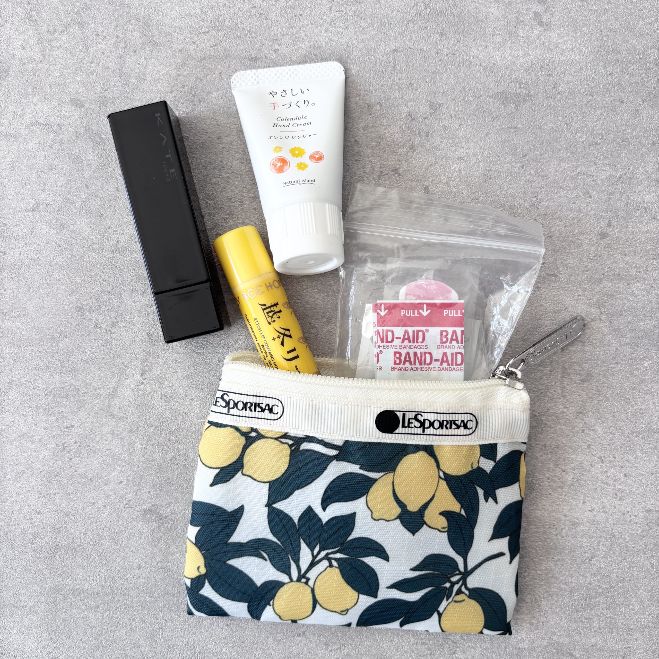 レスポートサックポーチ使い方