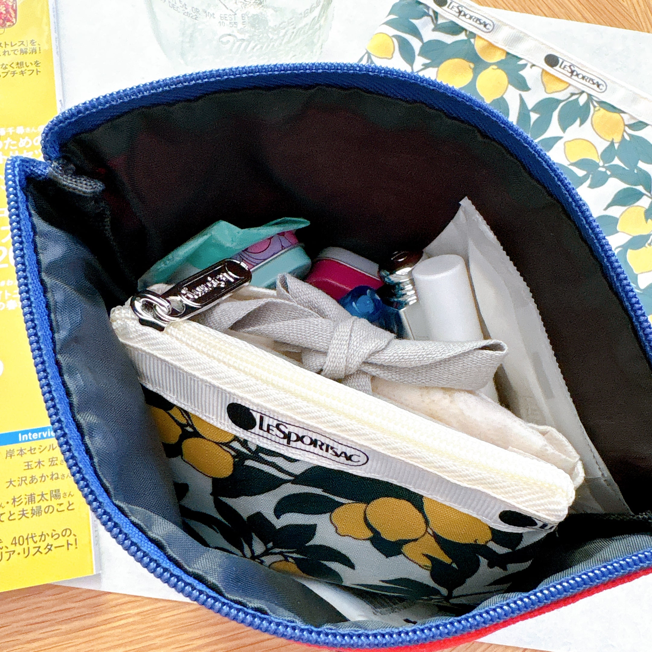 ポーチインポーチ