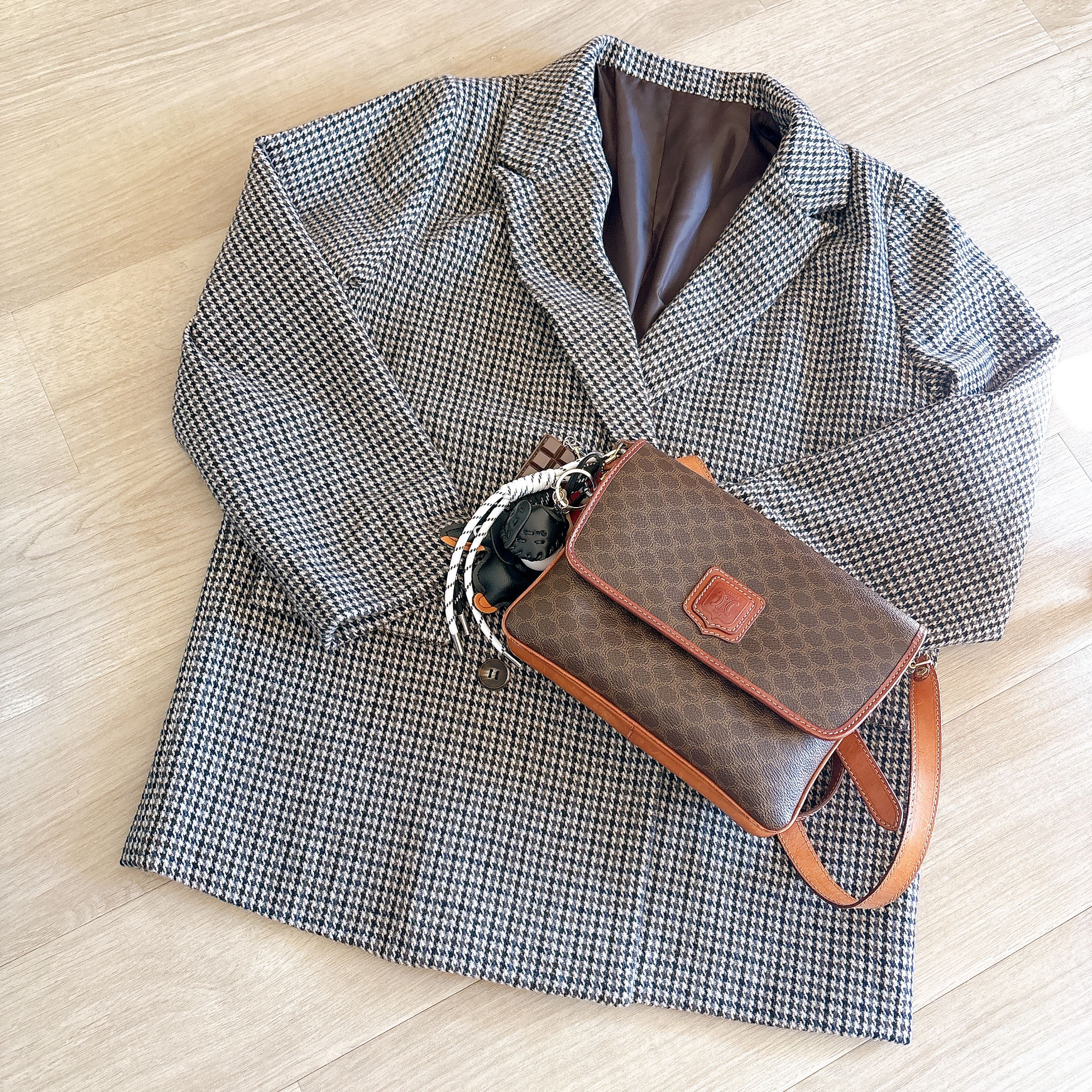 ツイードジャケット