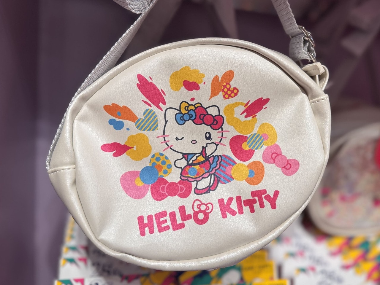 USJ25周年サンリオ・ハローキティのアイテム「クリアトートバッグ」裏