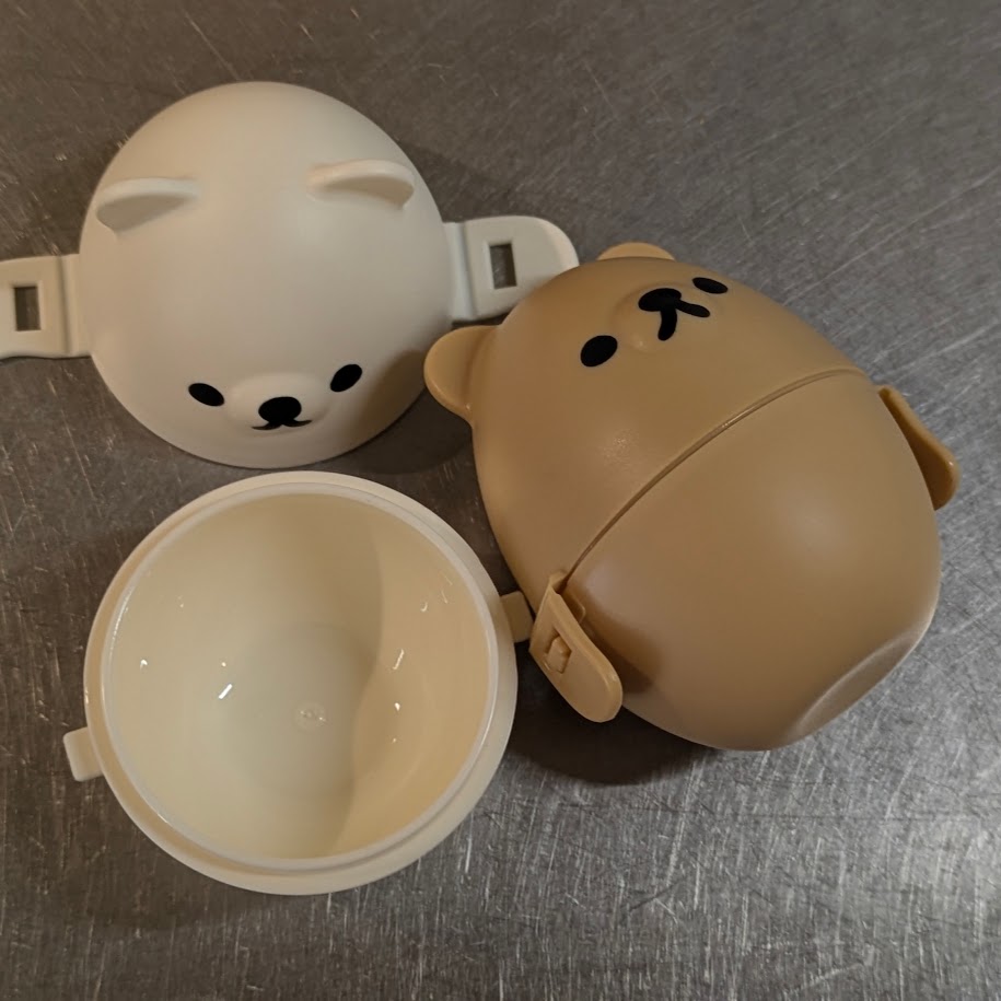 茹で卵ケース　セリア　コポ