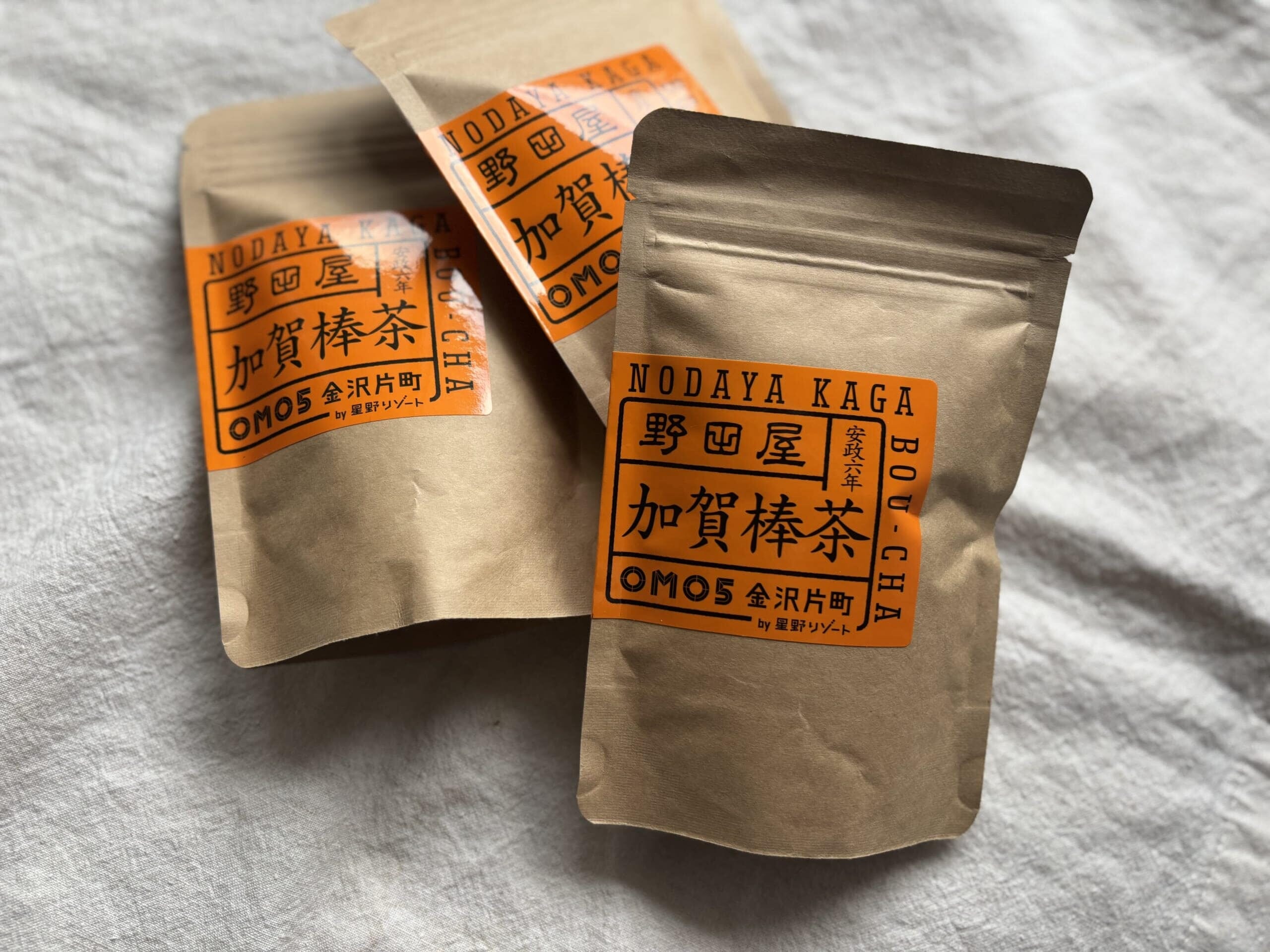 野田屋茶店の加賀棒茶 OMO5金沢片町限定パッケージ