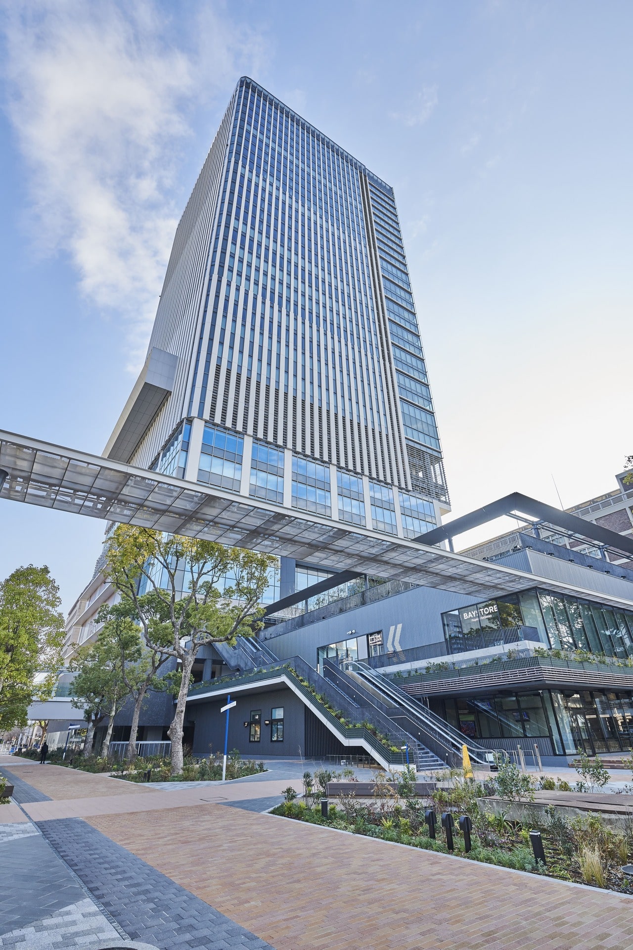 「ベースゲート横浜関内」外観