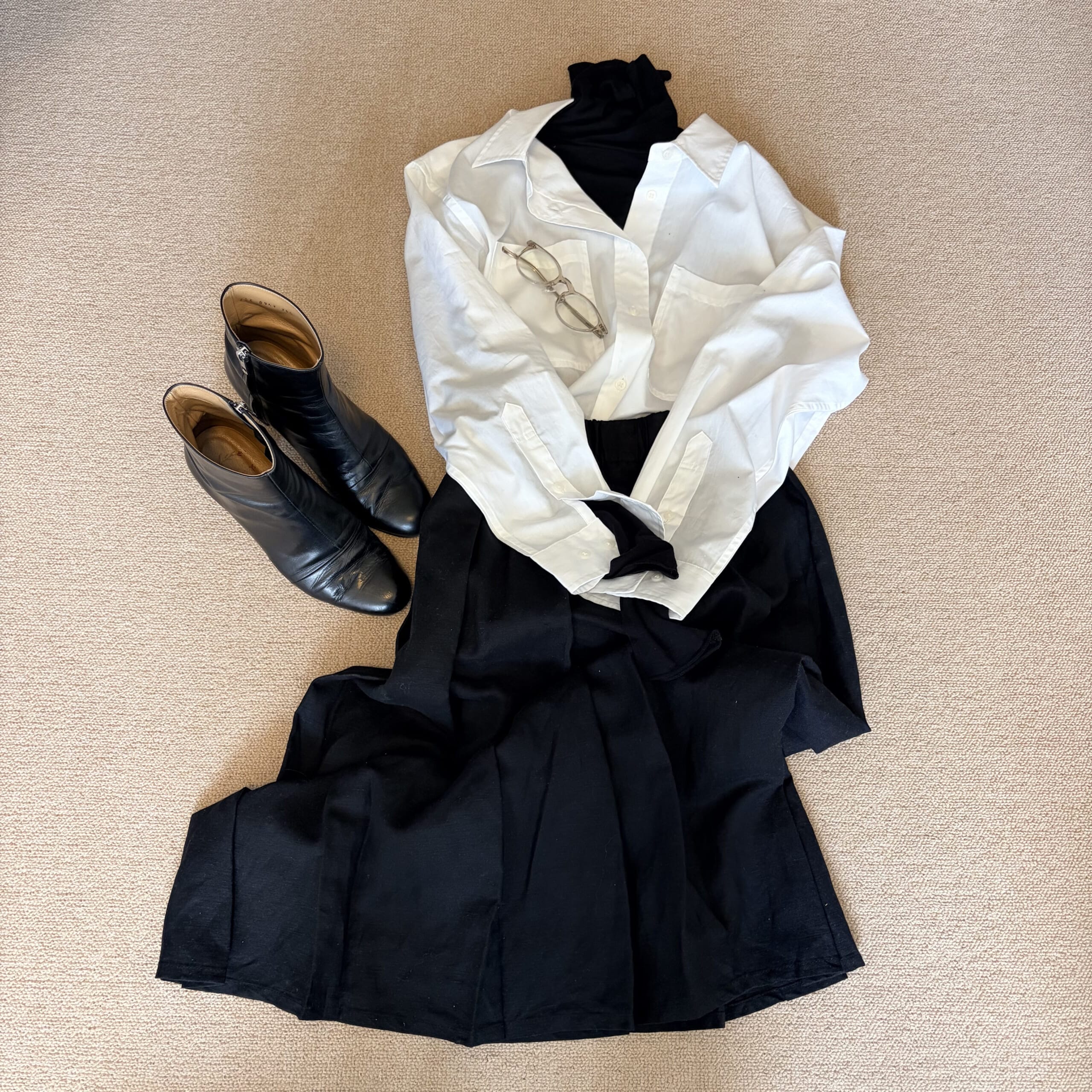 無印良品　ユニクロ　コーデ