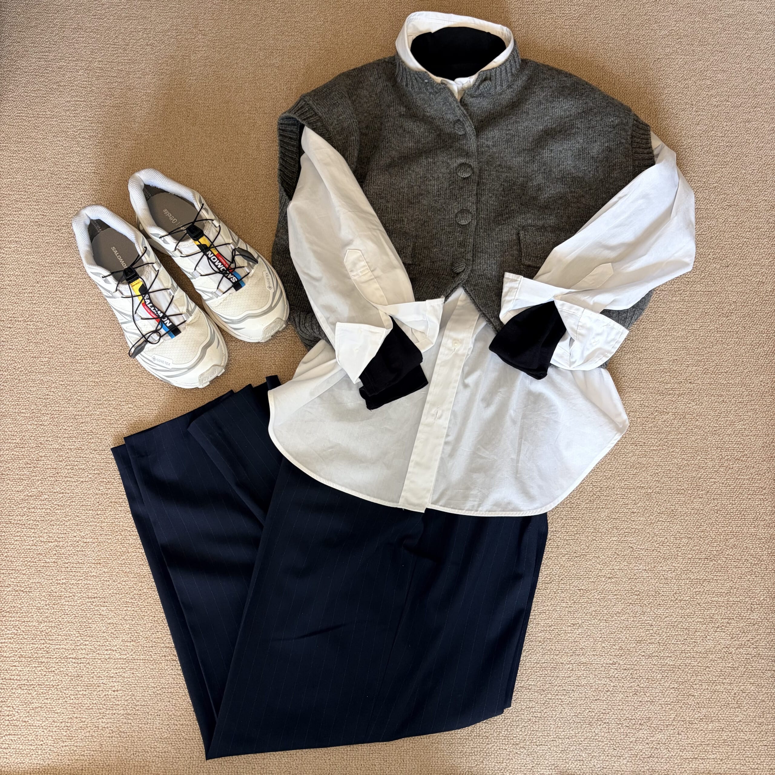 ZARA ユニクロ　サロモン