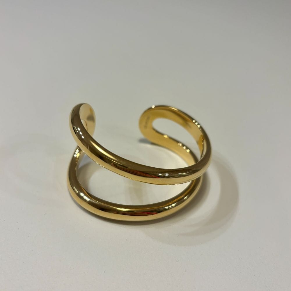 リエスタジオ バングル