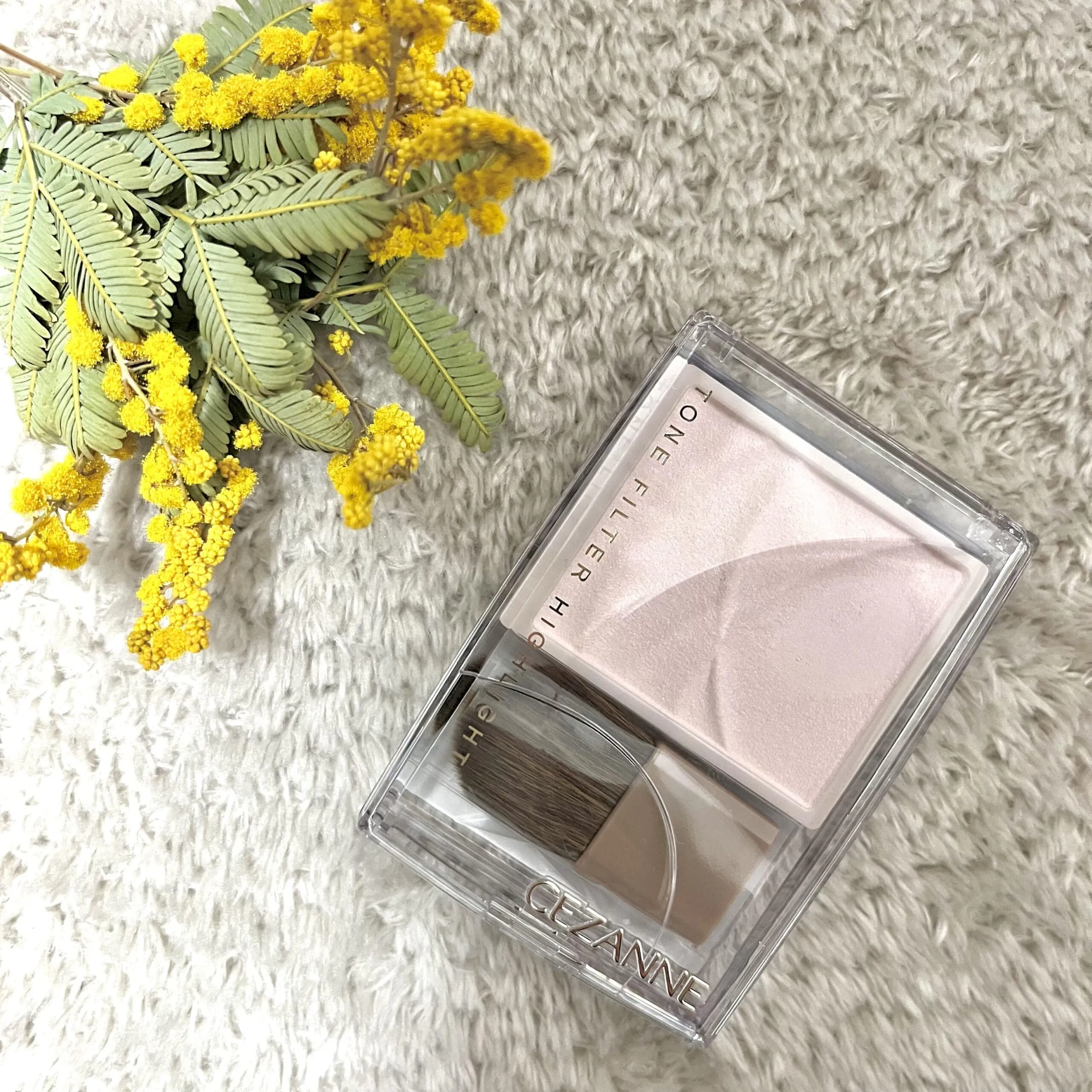 セザンヌ「トーンフィルターハイライト 02 フィルターピンク」