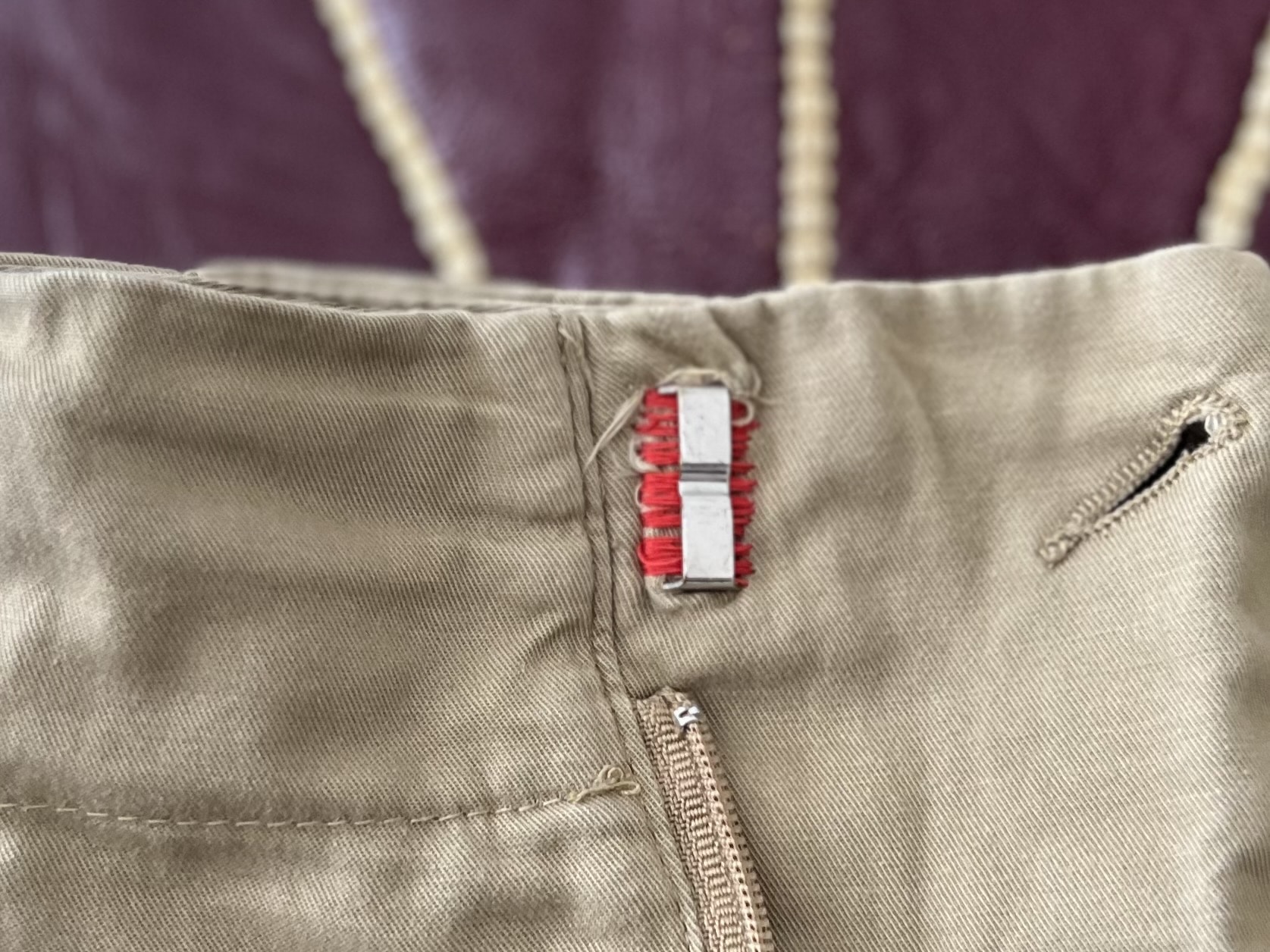 【40代コーデ】「カーキの辛口アウター」で春の甘口ミックスコーデ TB icoco