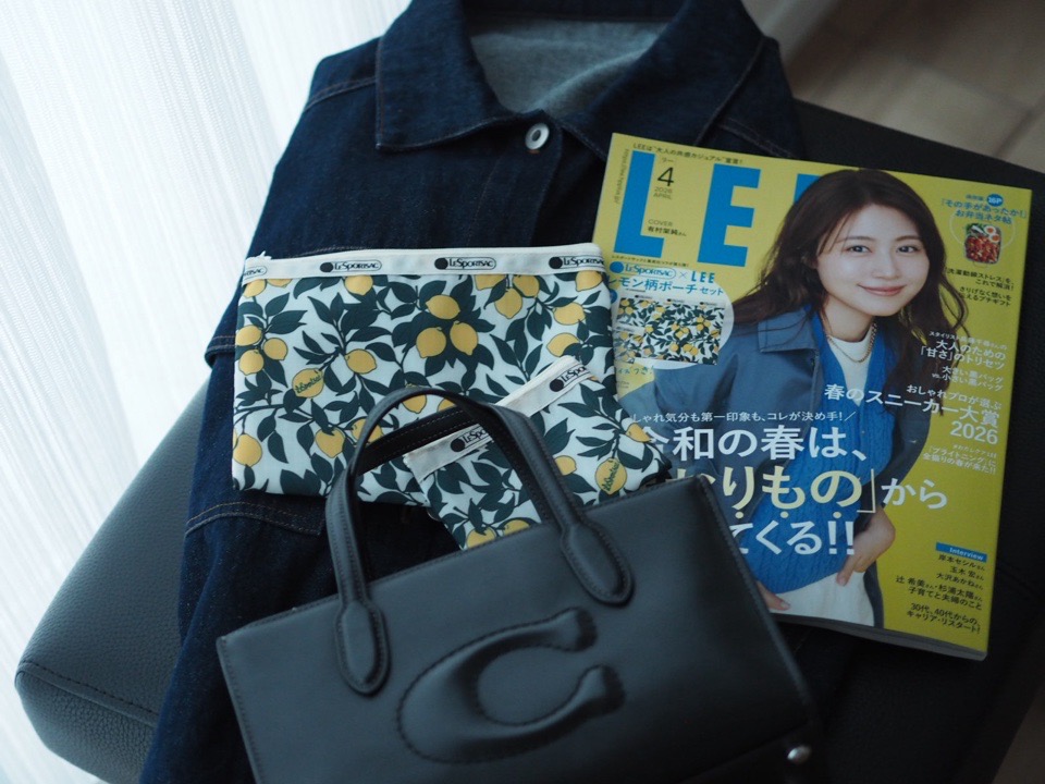 コーチの黒色バック