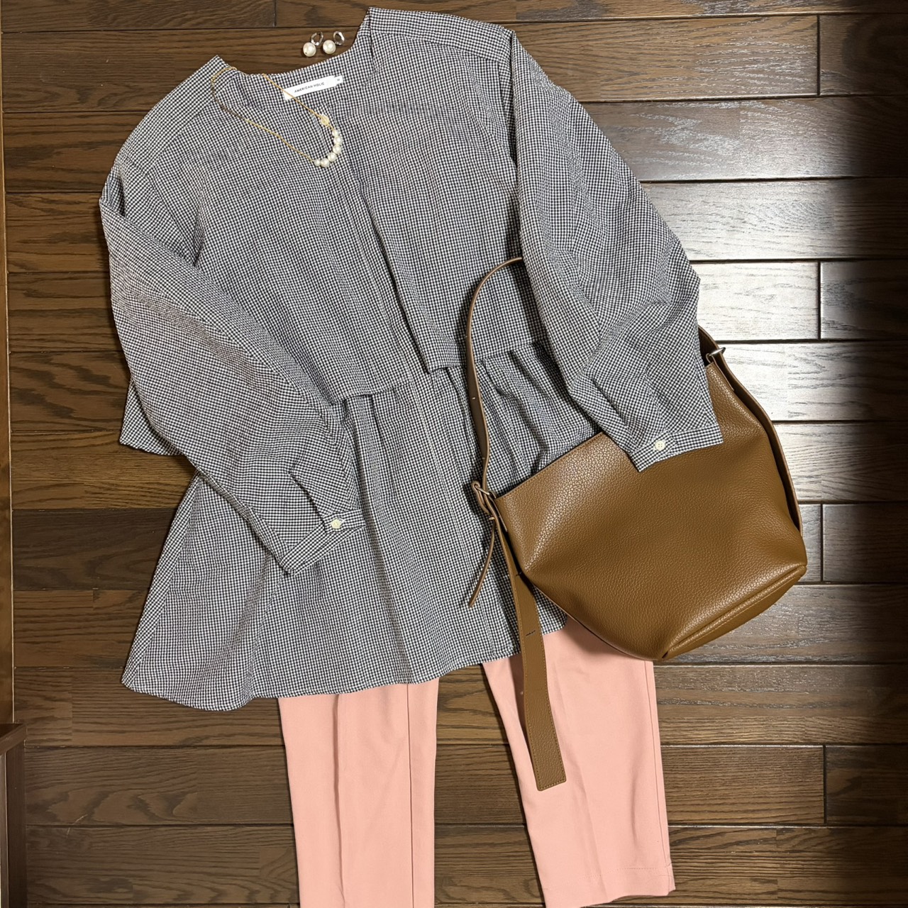 アメホリ
ブラウス