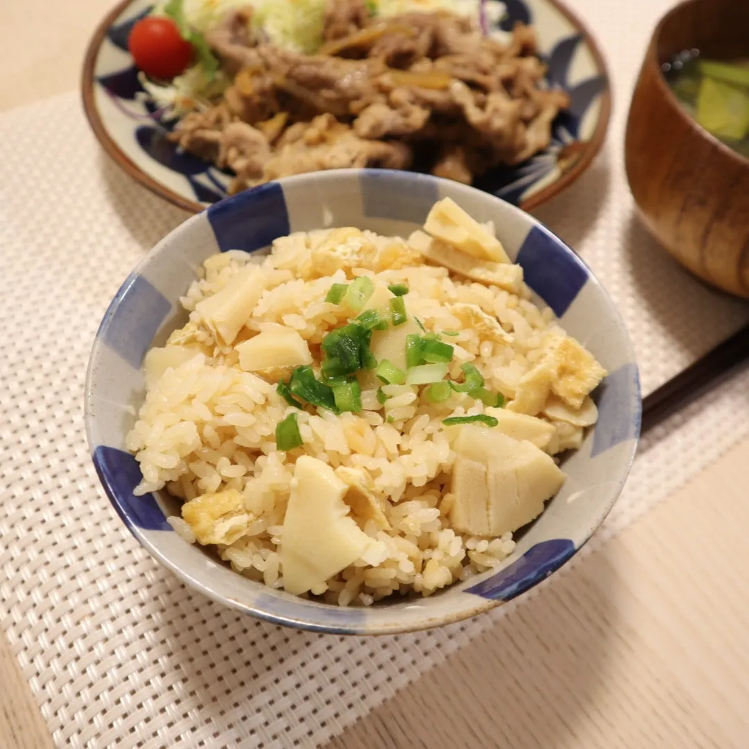 おかみほさん作　榎本美沙さん「基本のたけのこご飯」　茶碗に盛ったところ　