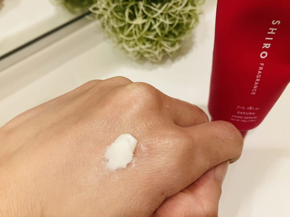 SHIRO
ハンド美容液
さくら