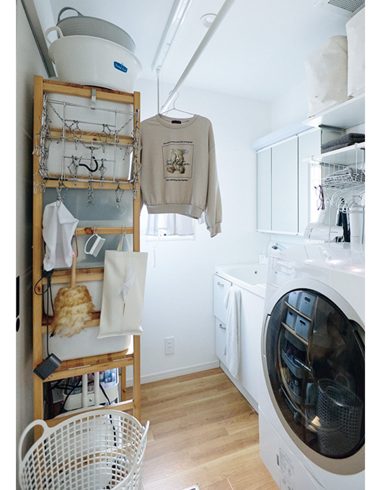 タオル・肌着以外は洗面室か浴室で屋内干し