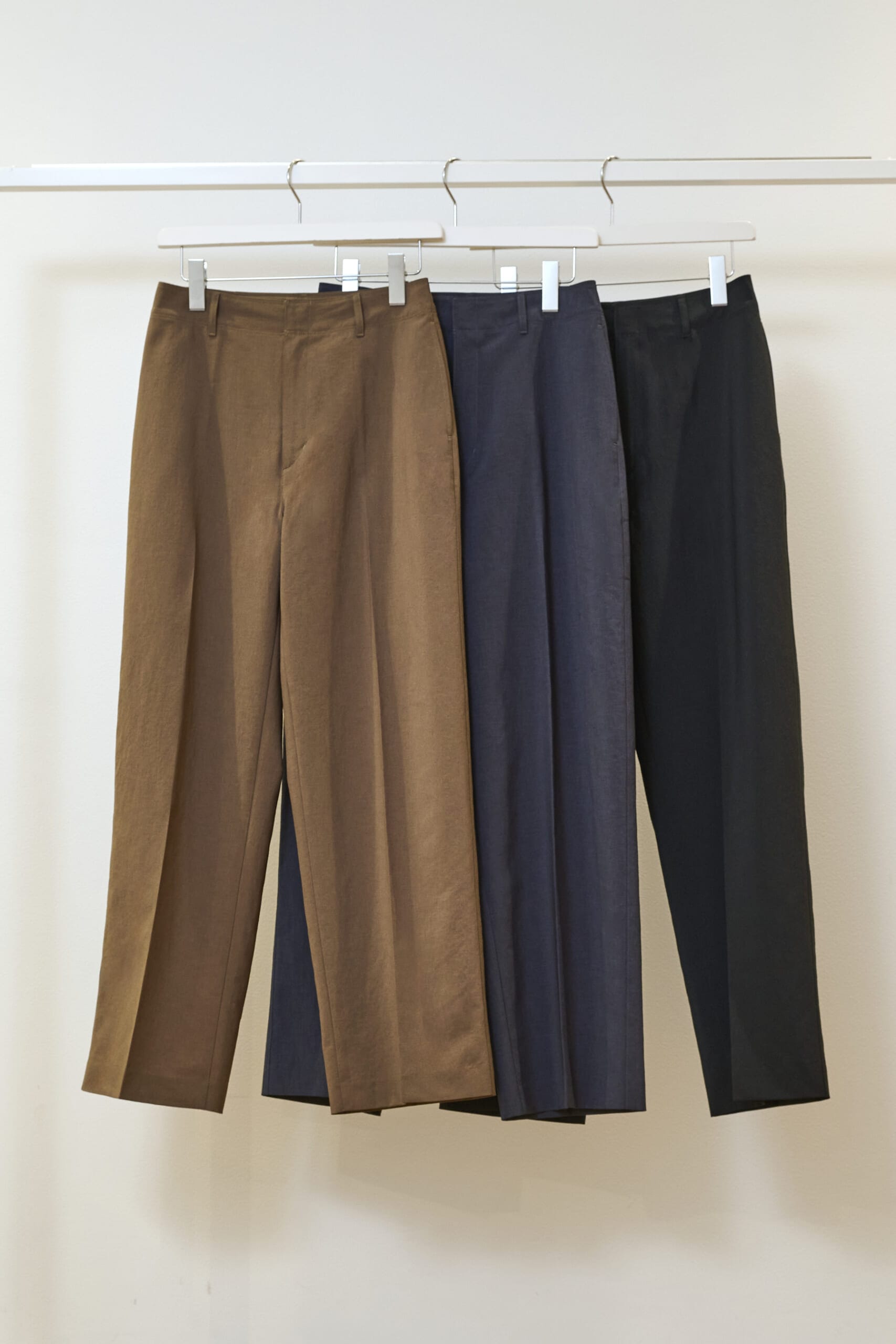 ユニクロ ユー　ハイライズストレートパンツ