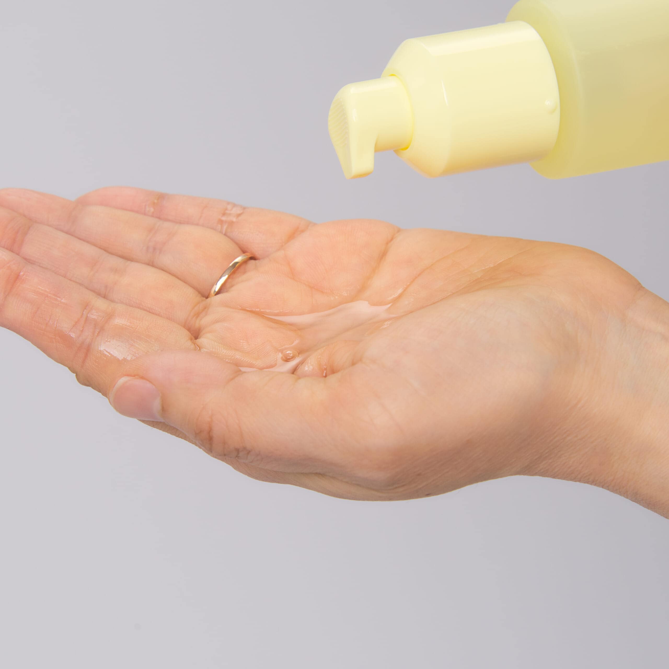 ディセンシアホワイト スパイクーVC ローションをお試し！